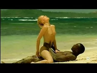 পিচ্ছিল যখন আর্দ্র. Pornvideo বাংলা চোদাচুদি বিডিও
